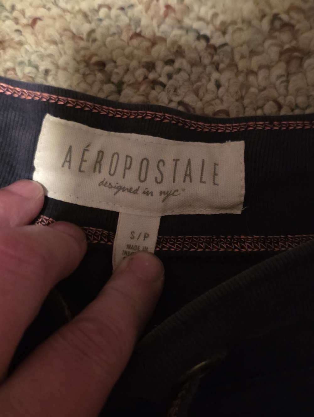 2 Aeropostale Girls Black Jogger Pants with Purple and Coral Logo - Picture 5 of 11